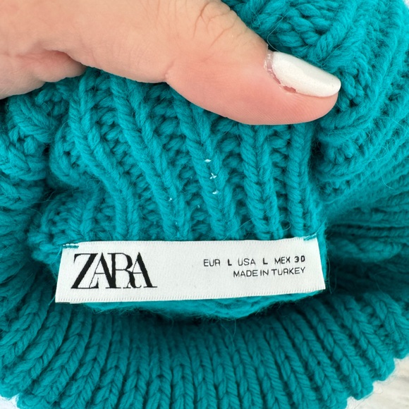 BLUE ZARA SWEATER VEST - Picture 2 of 4